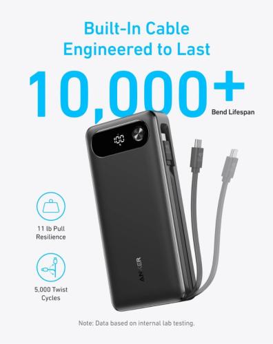 Schwarze Powerbank mit integriertem Kabel und Text über 10.000+ Biegezyklen