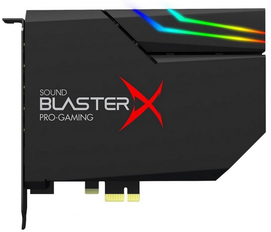Schwarze Sound BlasterX Pro-Gaming Soundkarte mit RGB-Beleuchtung