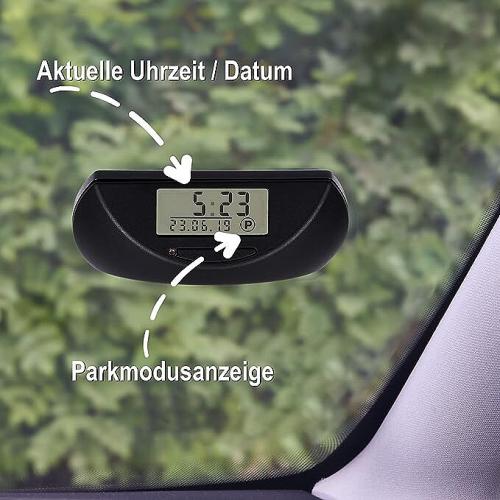 Elektronische Parkscheibe mit aktuellem Datum und Uhrzeit im Auto montiert, Parkmodus aktiv