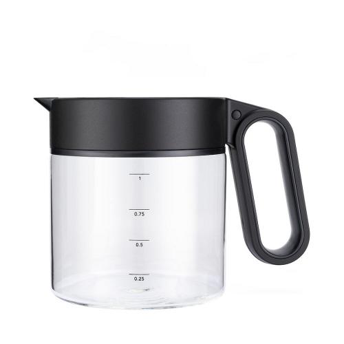 Glaskanne mit schwarzem Griff und Messskala bis 1 Liter