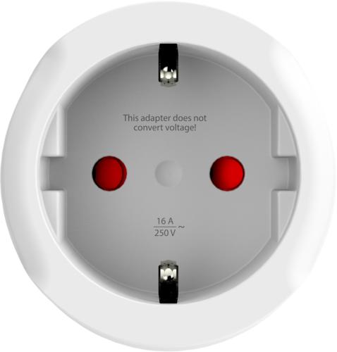 Nahaufnahme eines weißen Reisestecker-Adapters für europäische Steckdosen, mit der Aufschrift 'This adapter does not convert voltage'. Geeignet für 16 Ampere und 250 Volt.